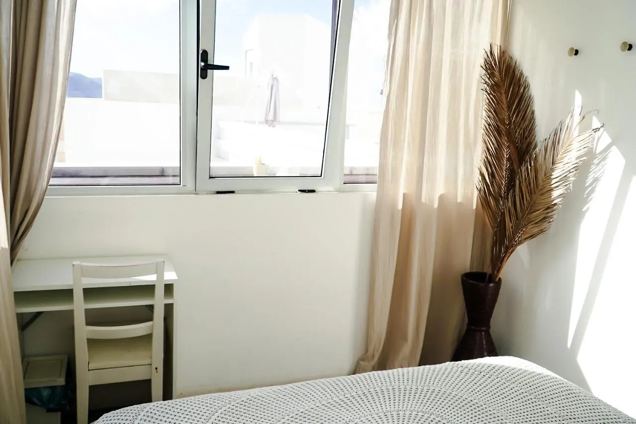 Hostel Tamaran House Las Palmas / Gran Canaria 0*,